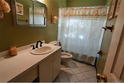 36 Jackson Avenue, Centereach, NY 11720 - Photo 6
