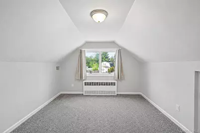 305 Arnold Avenue, West Babylon, NY 11704 - Photo 24