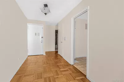 2835 Webb Avenue #3A, Bronx, NY 10468 - Photo 4