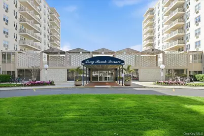 430 Shore Road #4G, Long Beach, NY 11561 - Photo 2