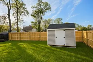 321 Union Ave, Riverhead, NY 11901 - Photo 18