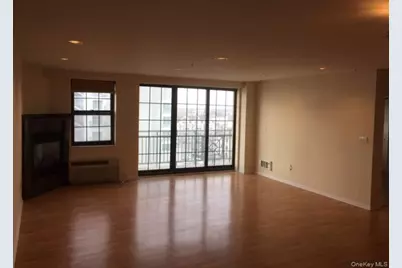 26 W Broadway #303, Long Beach, NY 11561 - Photo 8