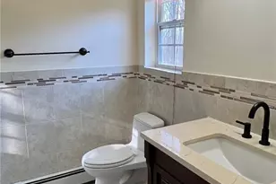 568 County Rte 49, Middletown, NY 10940 - Photo 20