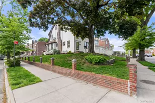 3718 Francis Lewis Blvd, Flushing, NY 11361 - Photo 4