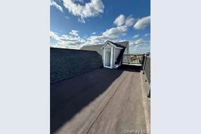 733 E Walnut Street #Upper, Long Beach, NY 11561 - Photo 14