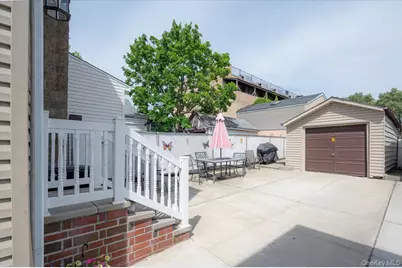 19815 33rd Avenue, Flushing, NY 11358 - Photo 26