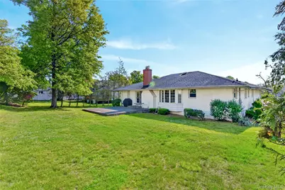 11 Hazelwood Drive, Jericho, NY 11753 - Photo 28