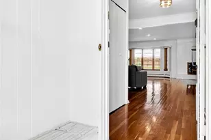 11 Hazelwood Dr, Jericho, NY 11753 - Photo 4