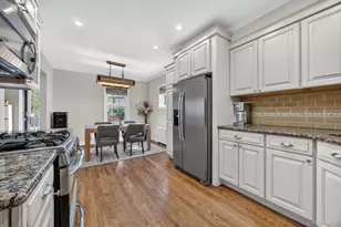 1049 Admont Ave, Franklin Square, NY 11010 - Photo 8