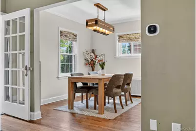1049 Admont Avenue, Franklin Square, NY 11010 - Photo 10
