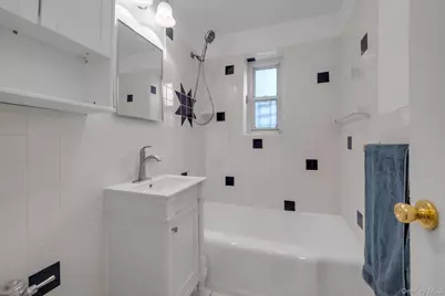 111-01 66th Road #1C, Forest Hills, NY 11375 - Photo 10