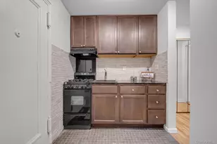 111-01 66th Rd, Forest Hills, NY 11375 - Photo 4