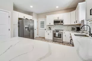 200 Sunset Dr, Wappingers Falls, NY 12590 - Photo 12