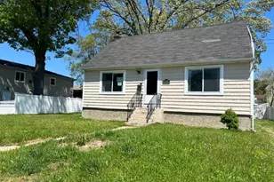 216 Manhattan Ave, Roosevelt, NY 11575 - Photo 2