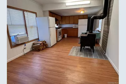23 Daisy Dr, Port Jervis, NY 12771 - Photo 8