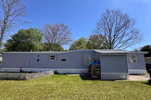 23 Daisy Dr, Port Jervis, NY 12771 - Photo 6