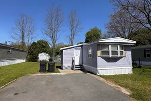 23 Daisy Dr, Port Jervis, NY 12771 - Photo 4
