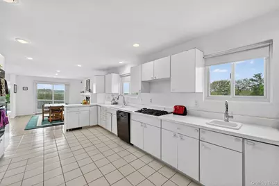 15 Deer Pond Drive, Warwick, NY 10990 - Photo 18