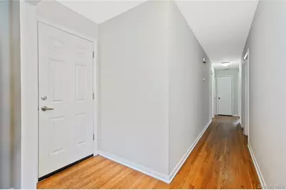 425 First Avenue, Pelham, NY 10803 - Photo 6