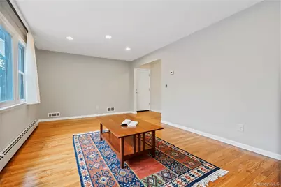 425 First Avenue, Pelham, NY 10803 - Photo 4