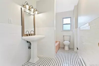 425 First Avenue, Pelham, NY 10803 - Photo 8