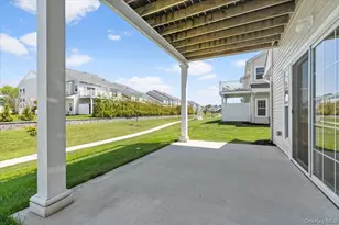 69 Avery Dr S, Center Moriches, NY 11934 - Photo 16
