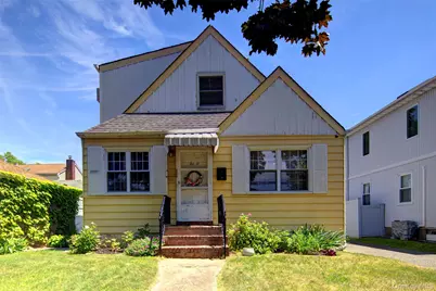 80-11 260th Street, Glen Oaks, NY 11004 - Photo 1