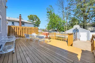 190 Sylvester St, Westbury, NY 11590 - Photo 10