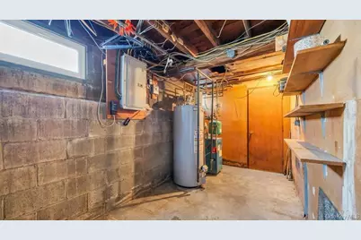 190 Sylvester Street, Westbury, NY 11590 - Photo 20