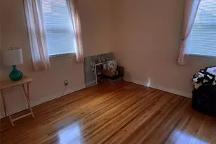 76-37 271st St, New Hyde Park, NY 11040 - Photo 14