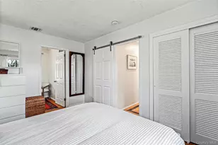 20 Shinnecock Ln, Hampton Bays, NY 11946 - Photo 16