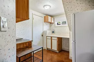 1632 Fairfax Ave, West Islip, NY 11795 - Photo 18