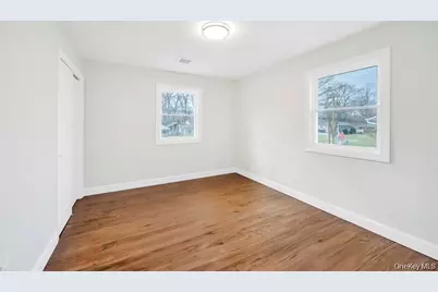 339 Avenue B, Ronkonkoma, NY 11779 - Photo 20