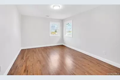 339 Avenue B, Ronkonkoma, NY 11779 - Photo 22