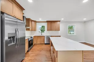 339 Avenue B, Ronkonkoma, NY 11779 - Photo 16