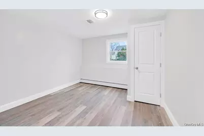 339 Avenue B, Ronkonkoma, NY 11779 - Photo 30