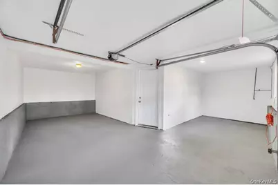 339 Avenue B, Ronkonkoma, NY 11779 - Photo 32