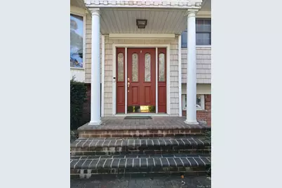 160 Atlantic Place, Hauppauge, NY 11788 - Photo 2