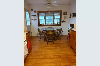 160 Atlantic Place, Hauppauge, NY 11788 - Photo 18