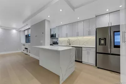 315 E 72nd Street #3A, New York, NY 10021 - Photo 12