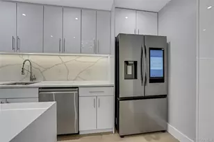 315 E 72nd St, New York, NY 10021 - Photo 14