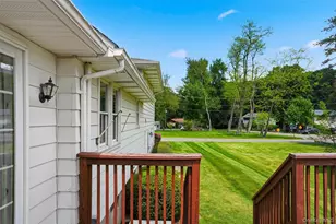 205 East Dr, Hurley, NY 12443 - Photo 32