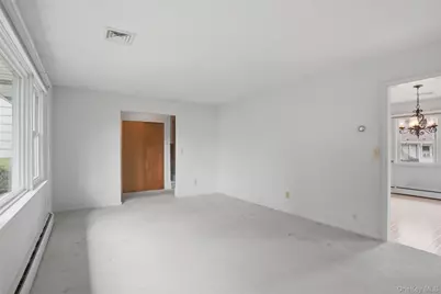205 East Drive, Hurley, NY 12443 - Photo 18
