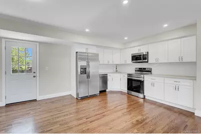 3107 Gull Avenue, Medford, NY 11763 - Photo 6