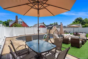 11701 237th St, Elmont, NY 11003 - Photo 38