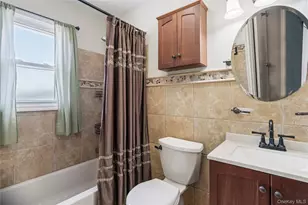 11701 237th St, Elmont, NY 11003 - Photo 18