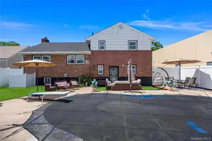 11701 237th St, Elmont, NY 11003 - Photo 34