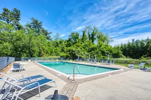 10 Swan Ct, Glen Cove, NY 11542 - Photo 32