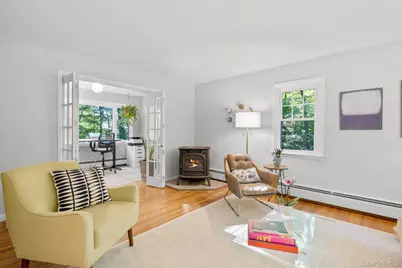 49 Entrance Way, Purdys, NY 10578 - Photo 4