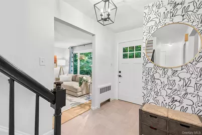 49 Entrance Way, Purdys, NY 10578 - Photo 2